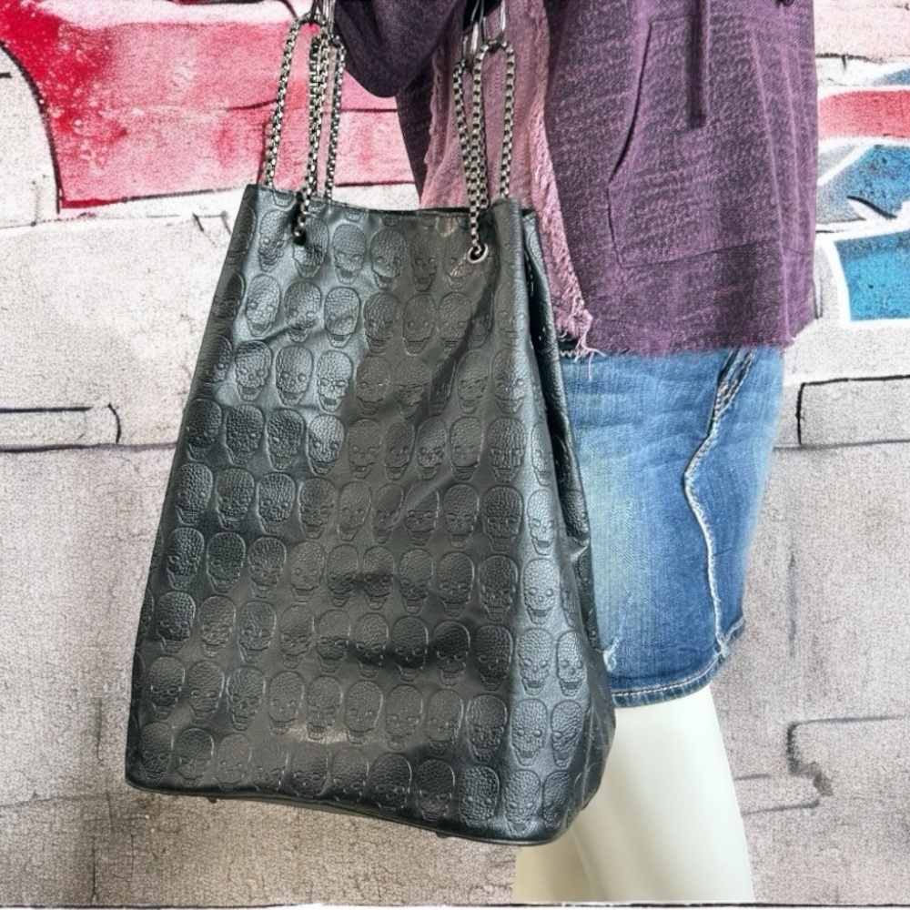 Skull Core Black Faux Leather & Chain Skull Bucket Bag